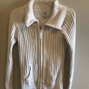 S Cotton St. John’s Bay cream zip up 💕